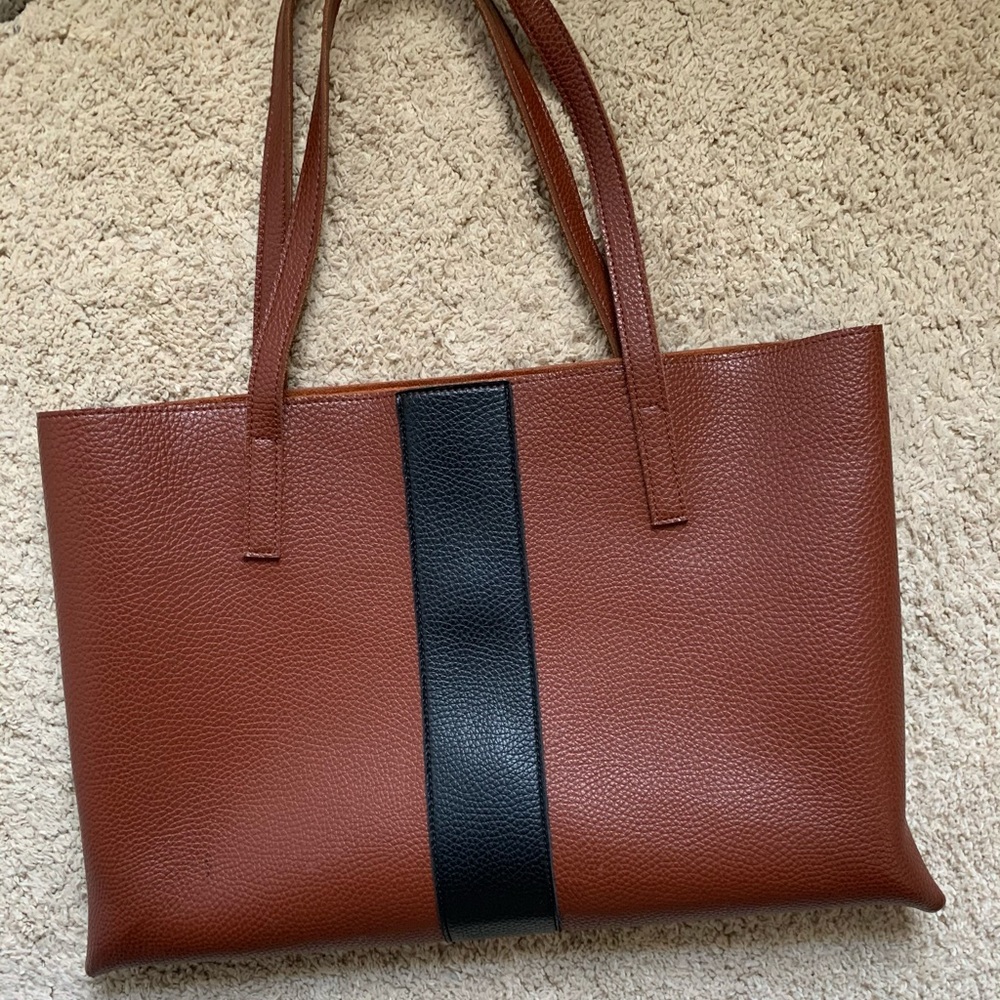 Vince Camuto tote bag